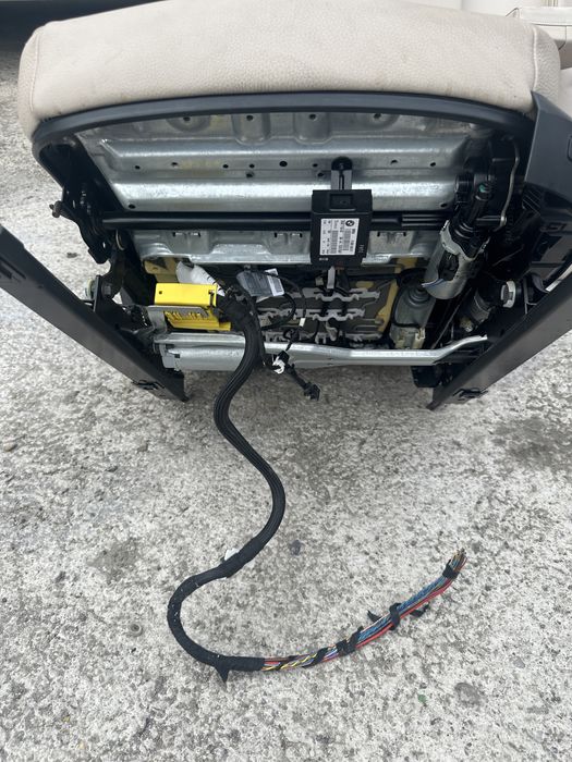 Interior bmw e90 scaune incalzite banchete piele bmw e90