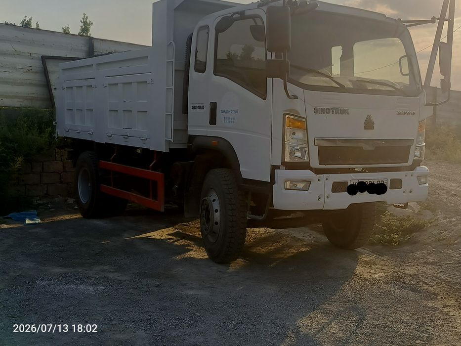Howo . senotrak  sotiladi