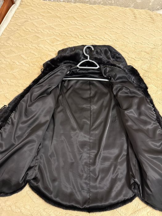 Продам норковую шубу