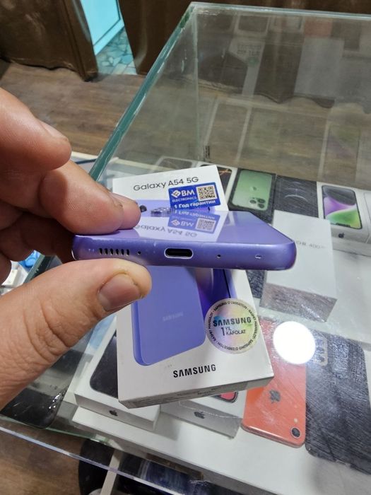 Samsung A54.  128gb