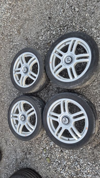 Джанни FOX Racing 4/114.3 Mitsubishi,Nissan 4x114.3

Употребявани, Шум