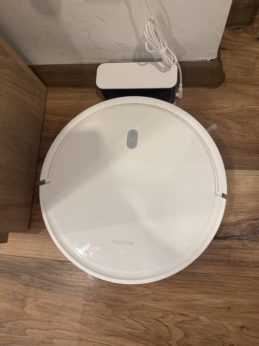 Vand robot de aspirare xiaomi e10