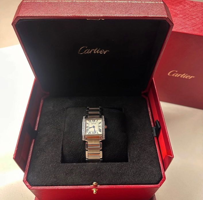 Дамски часовник Cartier Tank