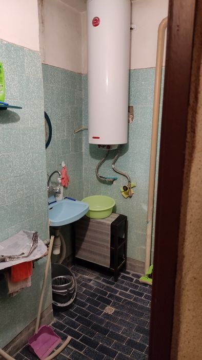 Продава се Тристаен апартамент в Пазарджик, Изток - 86 кв.м за 712 €/кв.м - Снимка #12