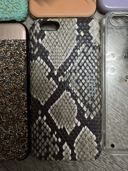 6 чехлов на айфон 8