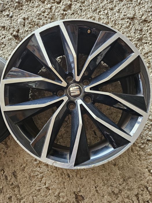 Джанти от Seat Atega