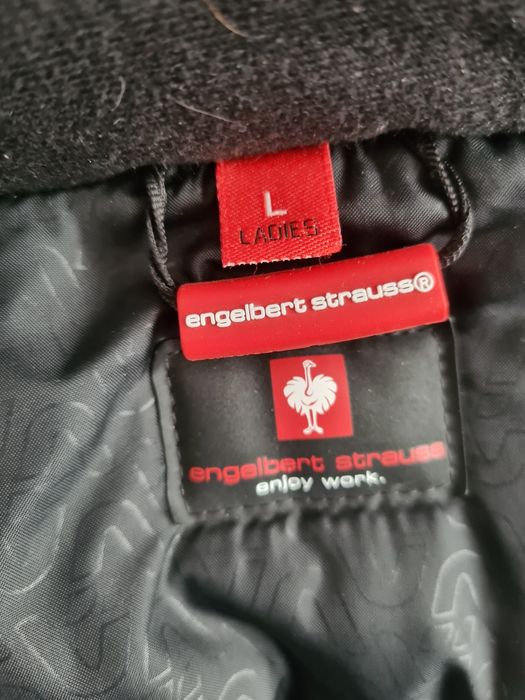 Дамско зимно яке Щраус/Strauss