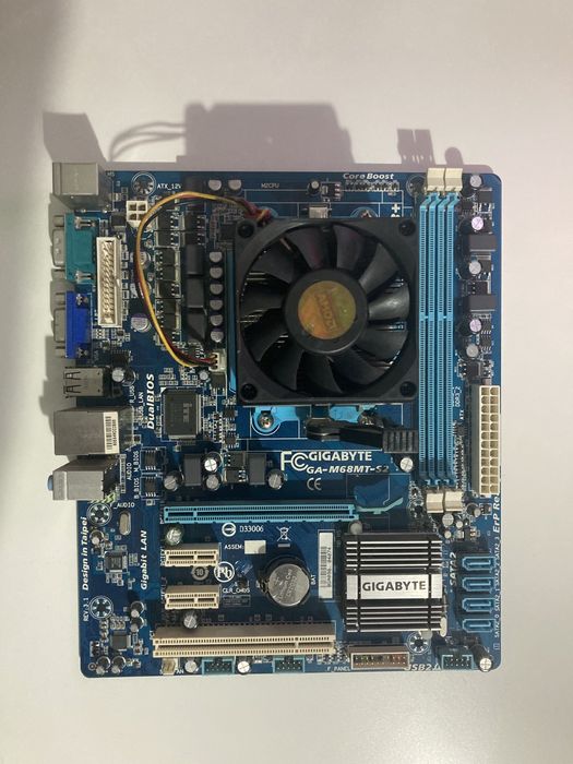 Placa de baza Gigabyte GA-M68MT-S2 (rev. 1.3) Socket AM3 Bucuresti ...