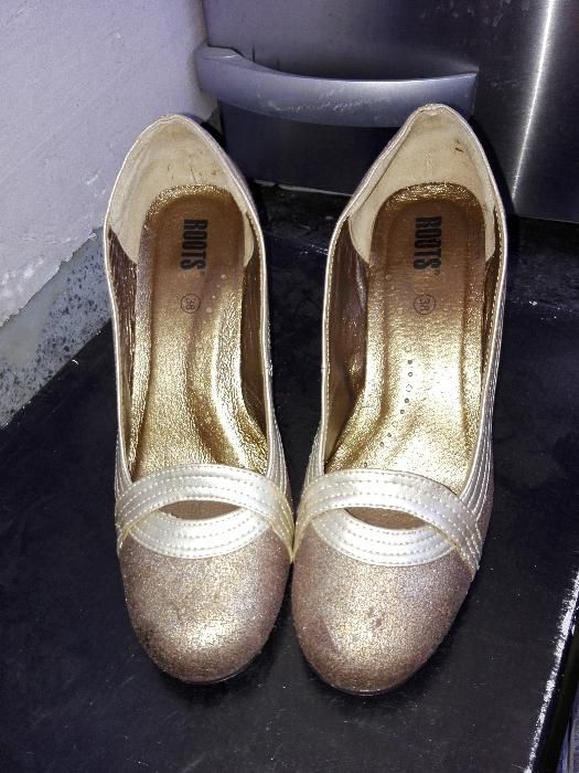 Официални обувки