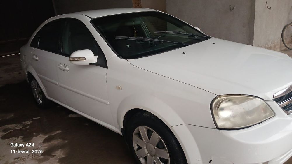 Chevrolet Lacetti / Gentra 2009 — 2