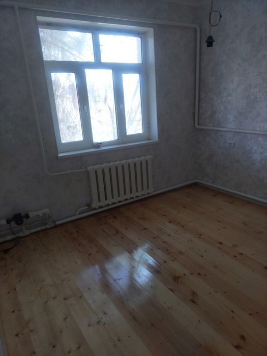 Уй сотилади 3- хоналик кырпичный 70 квадрат!