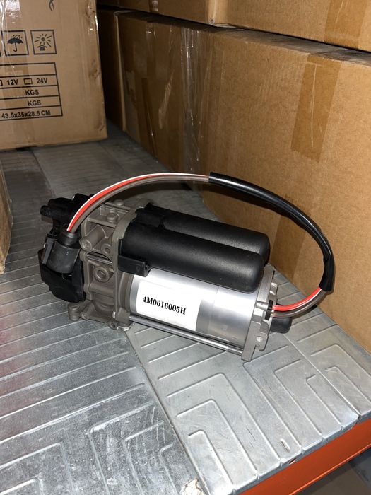 Compresor perne aer audi q7 porsche cayenne 3 a8 d5 a7 c8 a6 c8 nou cr