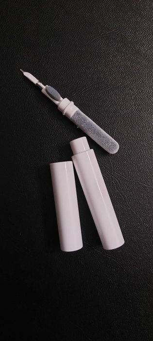 Комплект за почистване на слушалки- Airpods/In-Ear Xiaomi/Samsung Buds