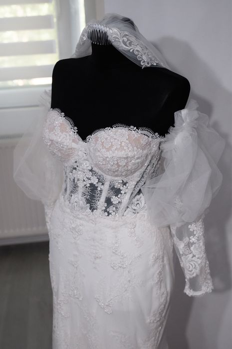 Rochie mireasă sirenă