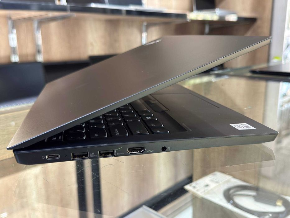 Lenovo ThinkPad E14 Core i7-10510U ram 8 ssd 256
