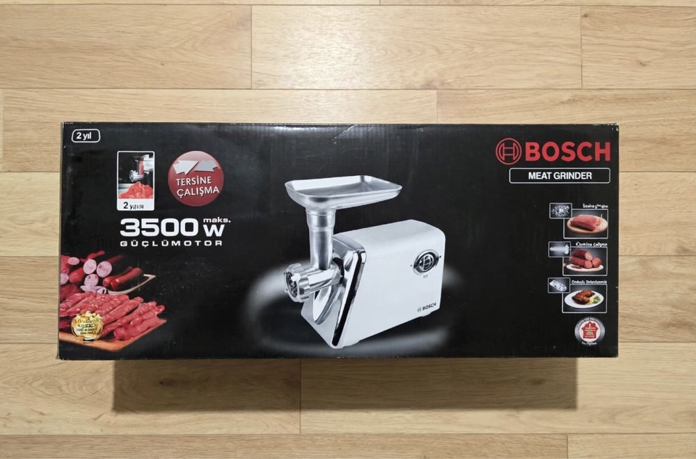 Электрическая мясуробка BOSCH 3500 W новая