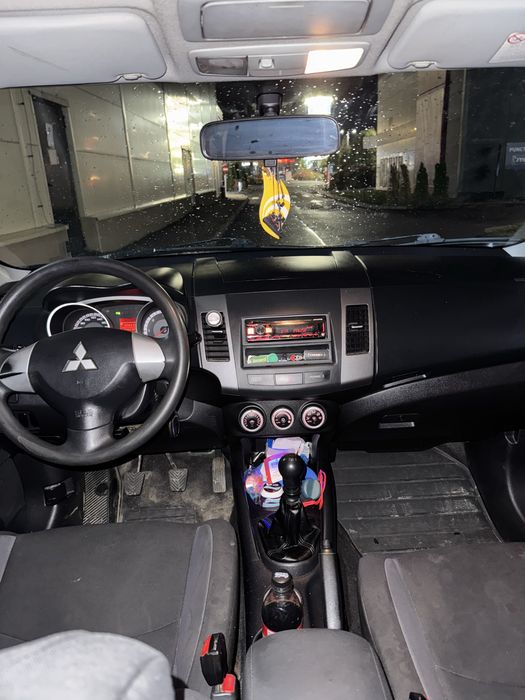 Vand Mitsubishi Outlander