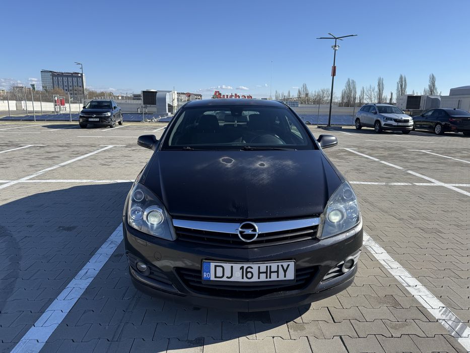 Opel Astra H GTC