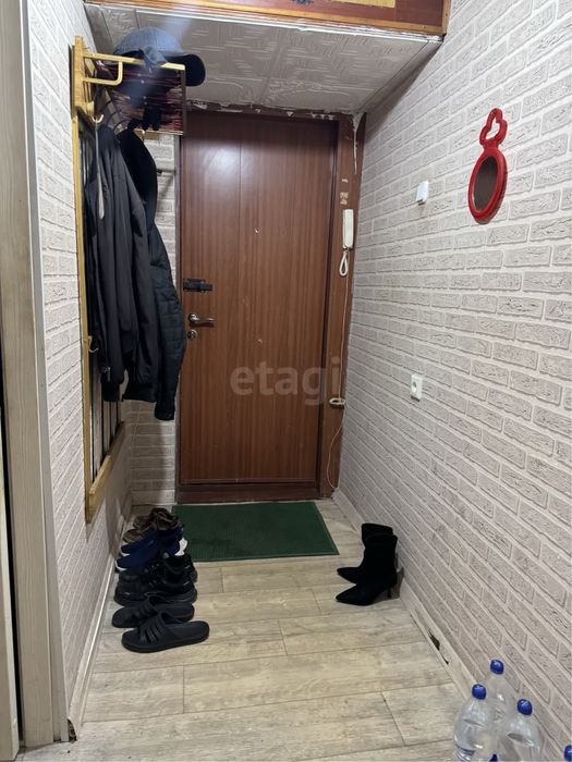 продам 2 комнатную