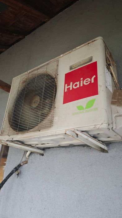Инверторен климатик Haier 12 000 BTU – работещ, демонтиран