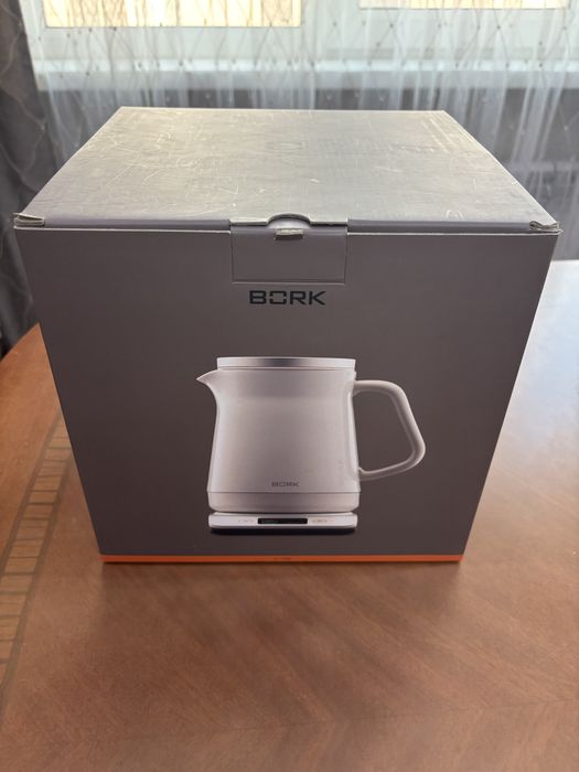 электрический чайник BORK K781