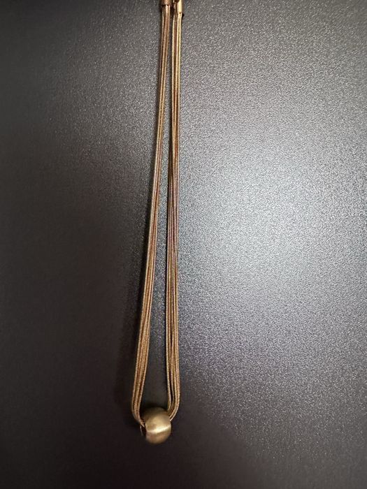 Дамско колие в медено златист цвят