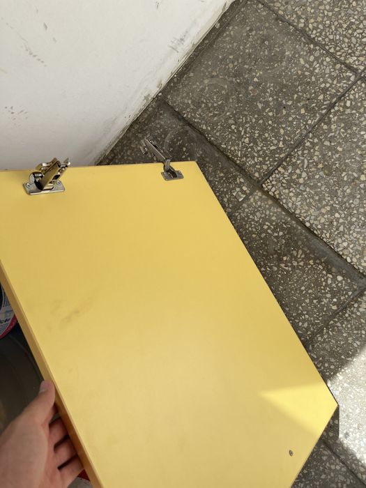 Гардероби и шкафове