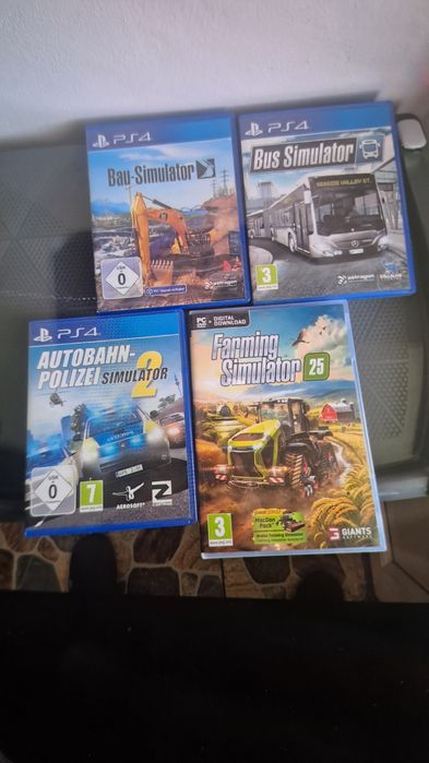 Vand jocuri ps4 in stare buna