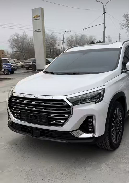 Jetour x 90 plus full pozitsiyasi