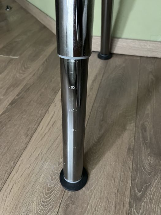 бюро ИКЕА - 120/60см