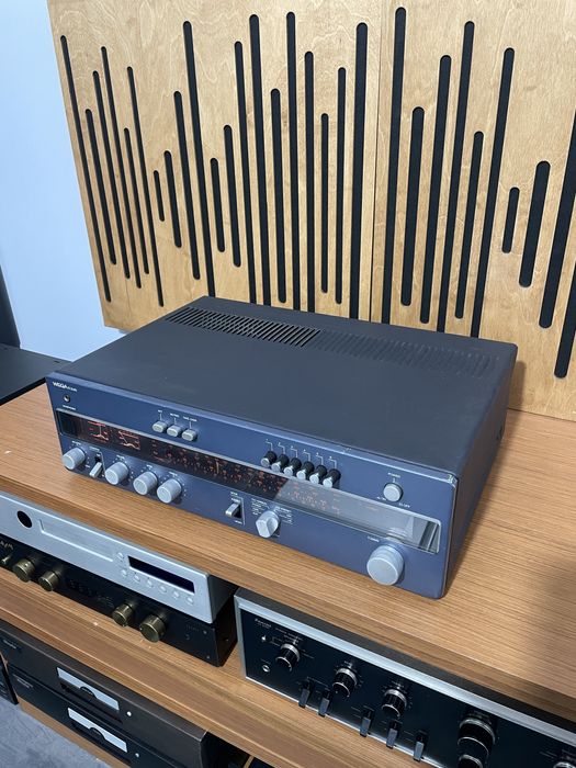 Vand / schimb amplituner ( sony )Wega R3140