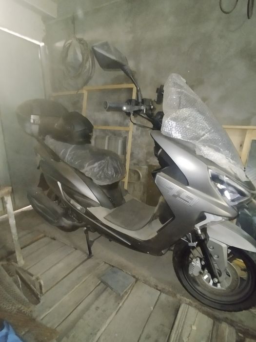 Срочно продам скутер