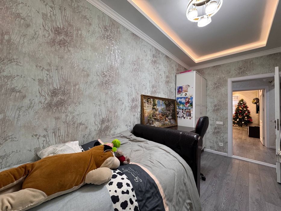 Квартира продается 4/6/9 на Ойбеке