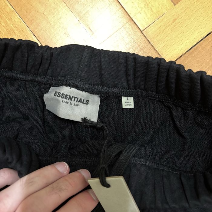 Pantaloni Essential Negri marime L