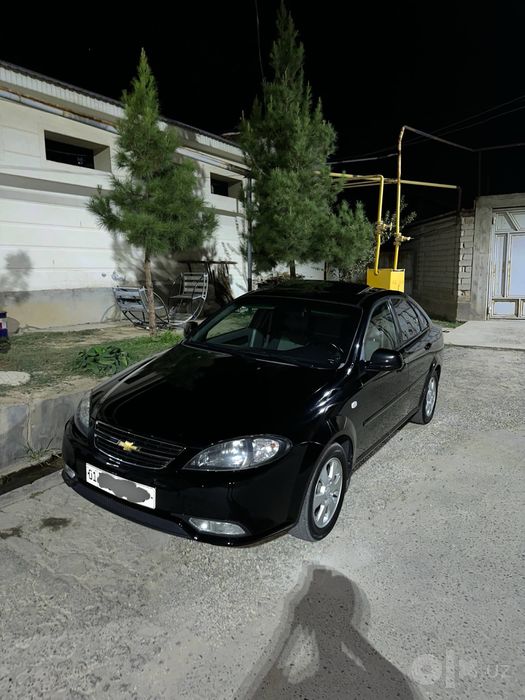 Lasetti jentra 2021 qora sotiladi