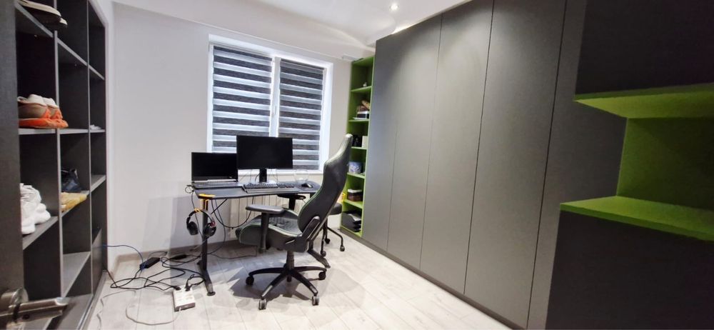 Apartament 4 camere Et 1 Nufaru