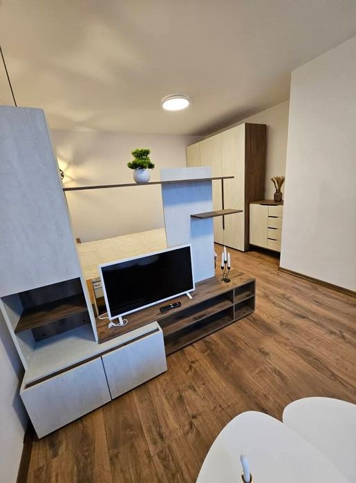 Дава се под наем Едностаен апартамент в Банско - 48 кв.м за 448.8 € - Снимка #2