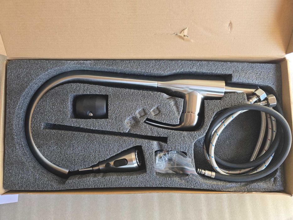 Vând baterii pentru baie și bucătărie – modele moderne și de calitate!