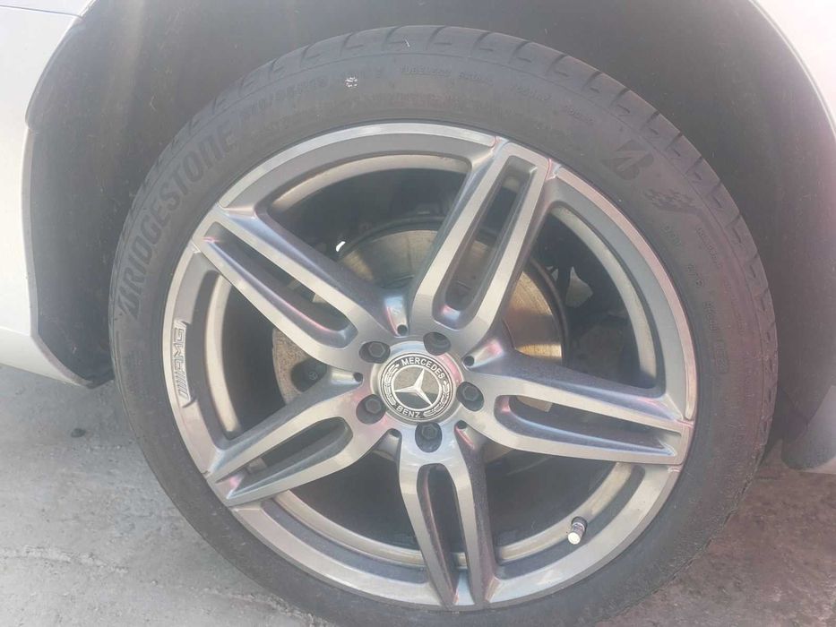 Oригинални алуминиеви джанти 19" AMG & 4 еднакви Bridgestone гуми DOT 24 за Mercedes-Benz W213 E220d (2016-2020)