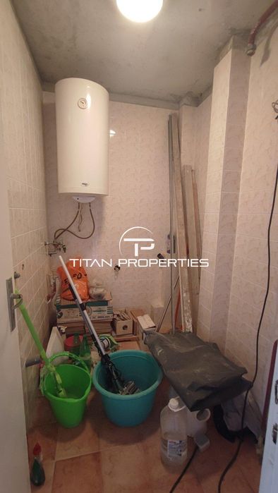 Продава се Четиристаен апартамент в Варна, Аспарухово - 108 кв.м за 1574 €/кв.м - Снимка #15