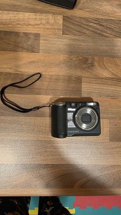 NIKON Coolpix P50, aparat foto 8.1Mp