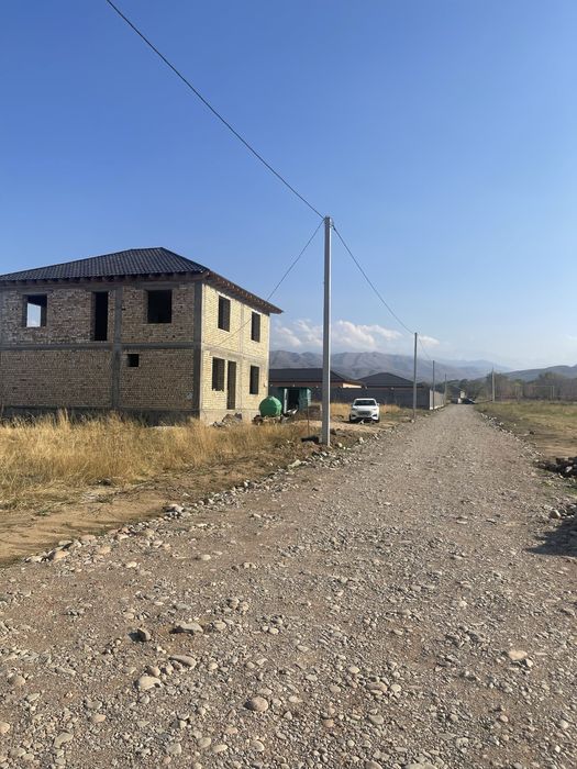 Продам дом 240 м2 на 15 сотках