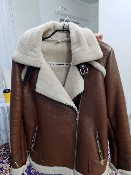 Продаю срочно. Свет хит