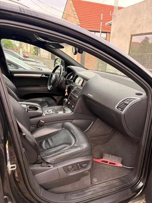 AUDI Q7 3.0 TDI