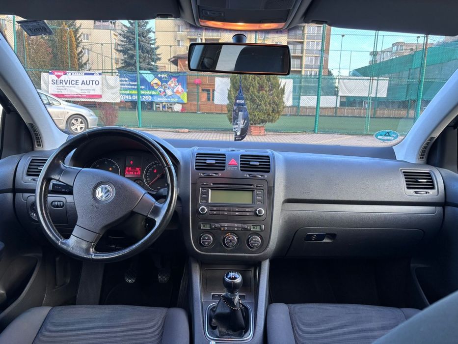 Volkswagen Golf V