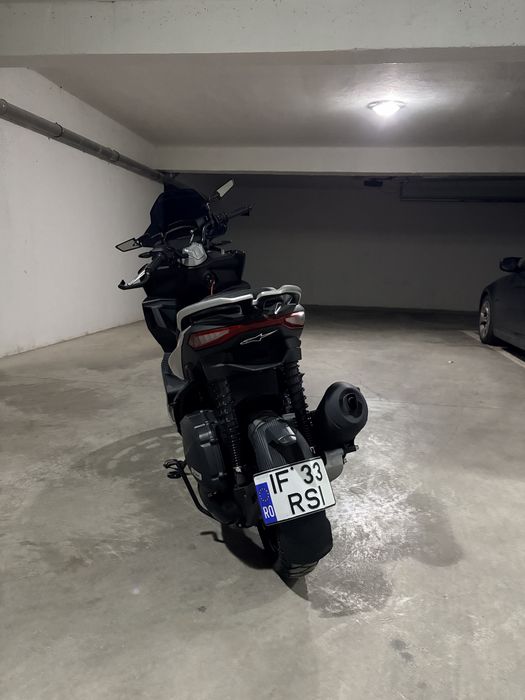 Aprilia SR GT 200