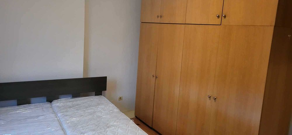 Дава се под наем Тристаен апартамент в София, Център - 70 кв.м за 600 € - Снимка #2