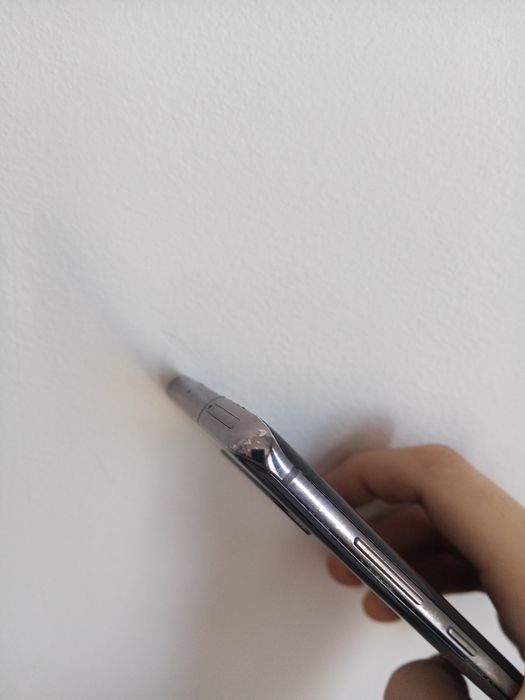 (Samsung s10 + ) обменяю