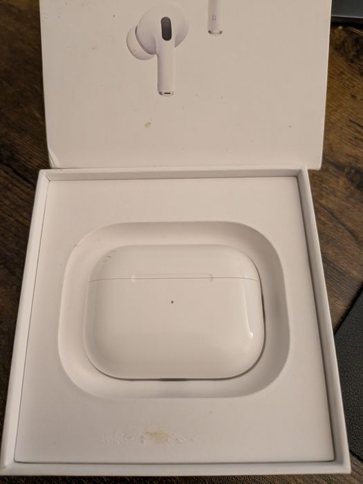 Casti AirPods Pro 2