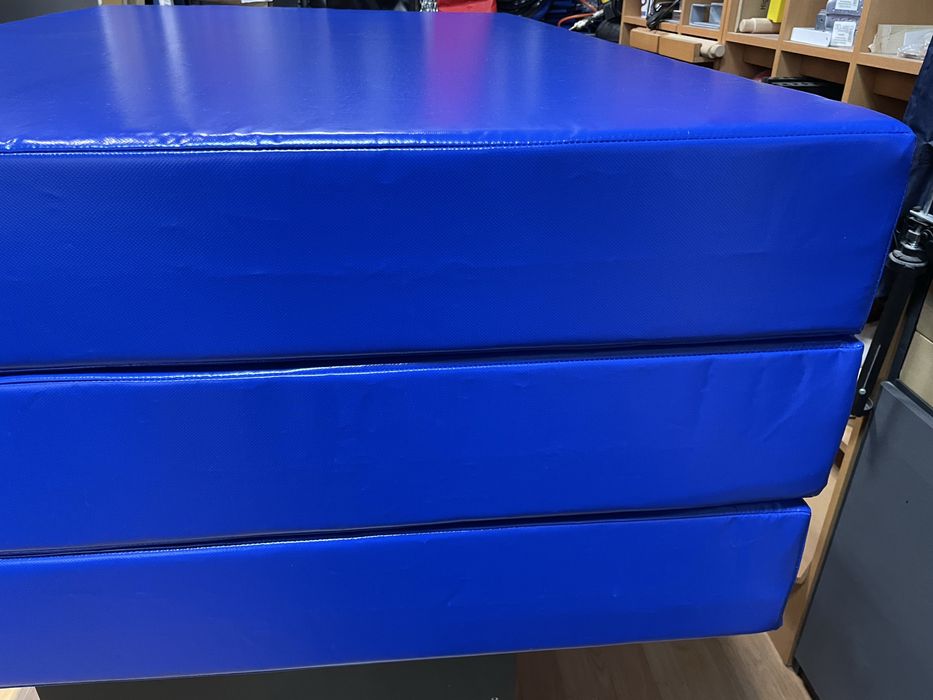 Saltea gimnastica 200x100x15 cm cu husa din pvc